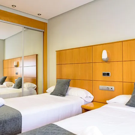 Xinzo Hotel 2*